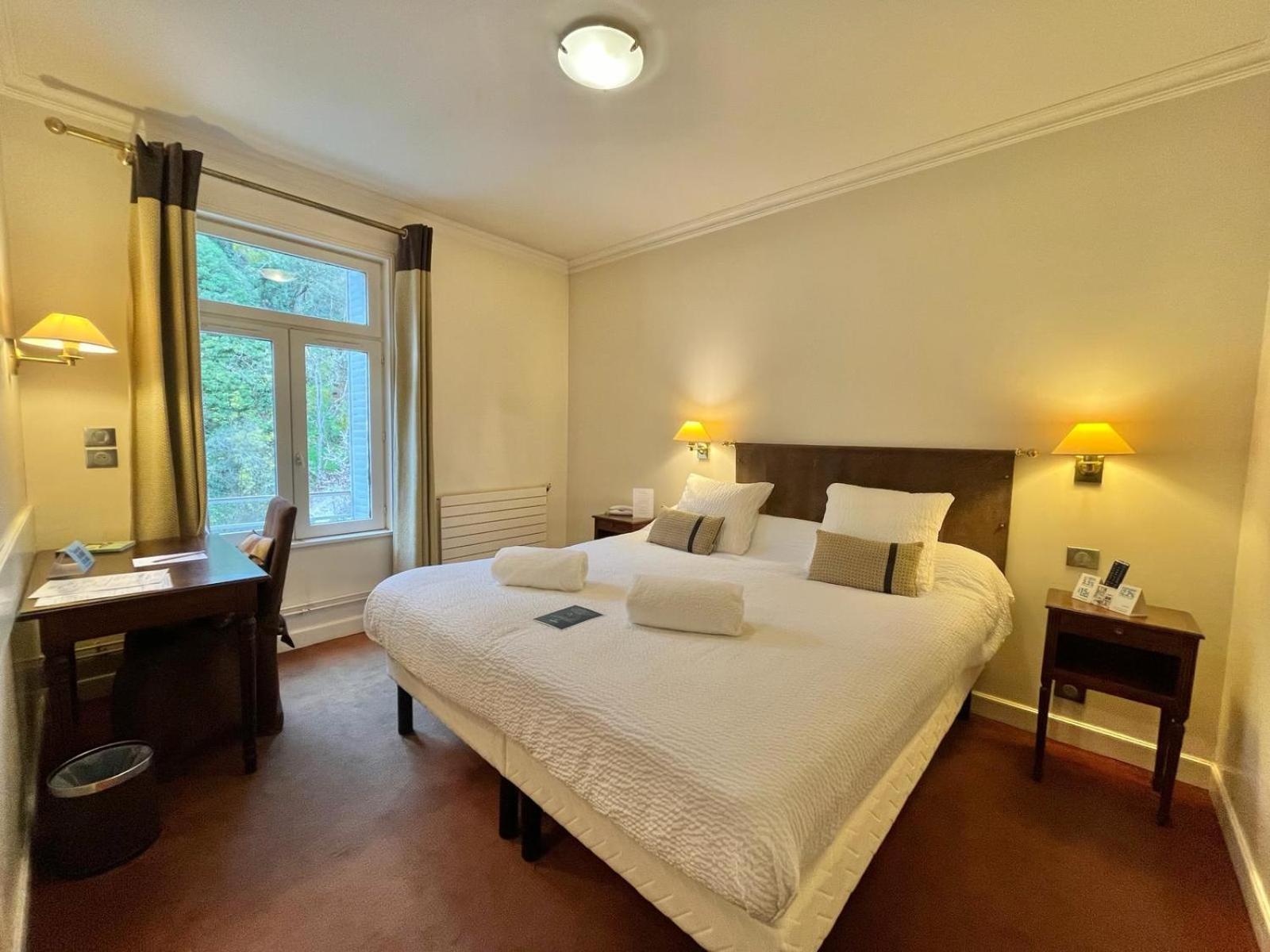 Logis Hotel Le Rivage 지엔 외부 사진