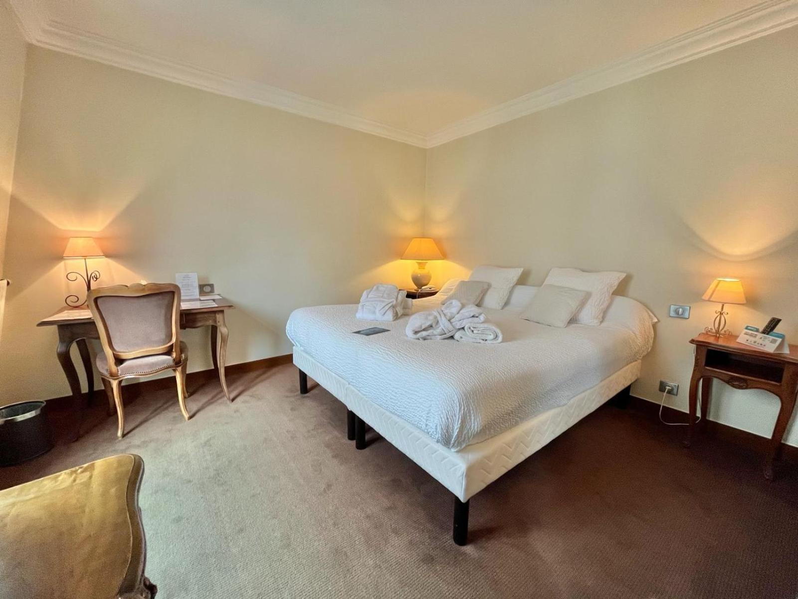Logis Hotel Le Rivage 지엔 외부 사진