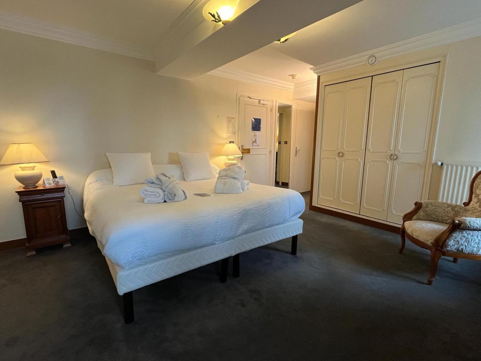 Logis Hotel Le Rivage 지엔 외부 사진